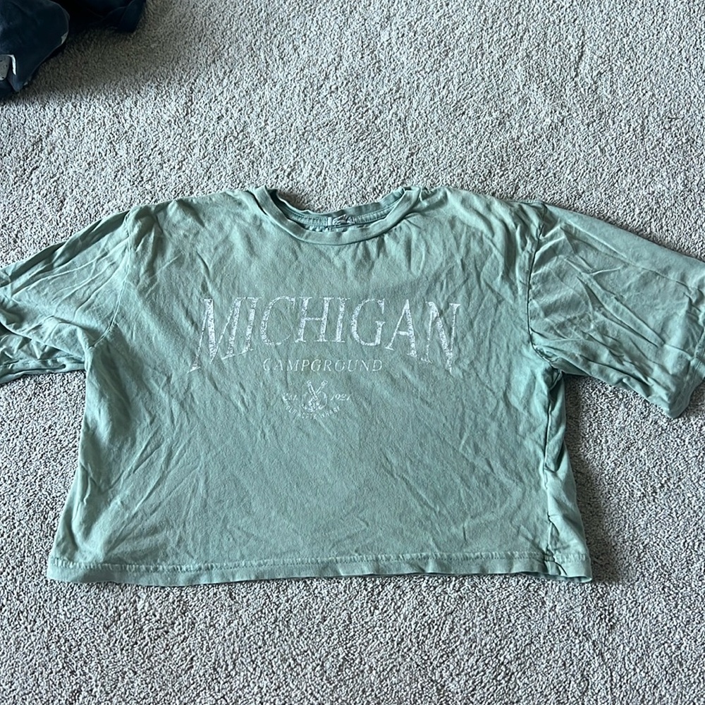 green size xs oversized michigan Crop Top